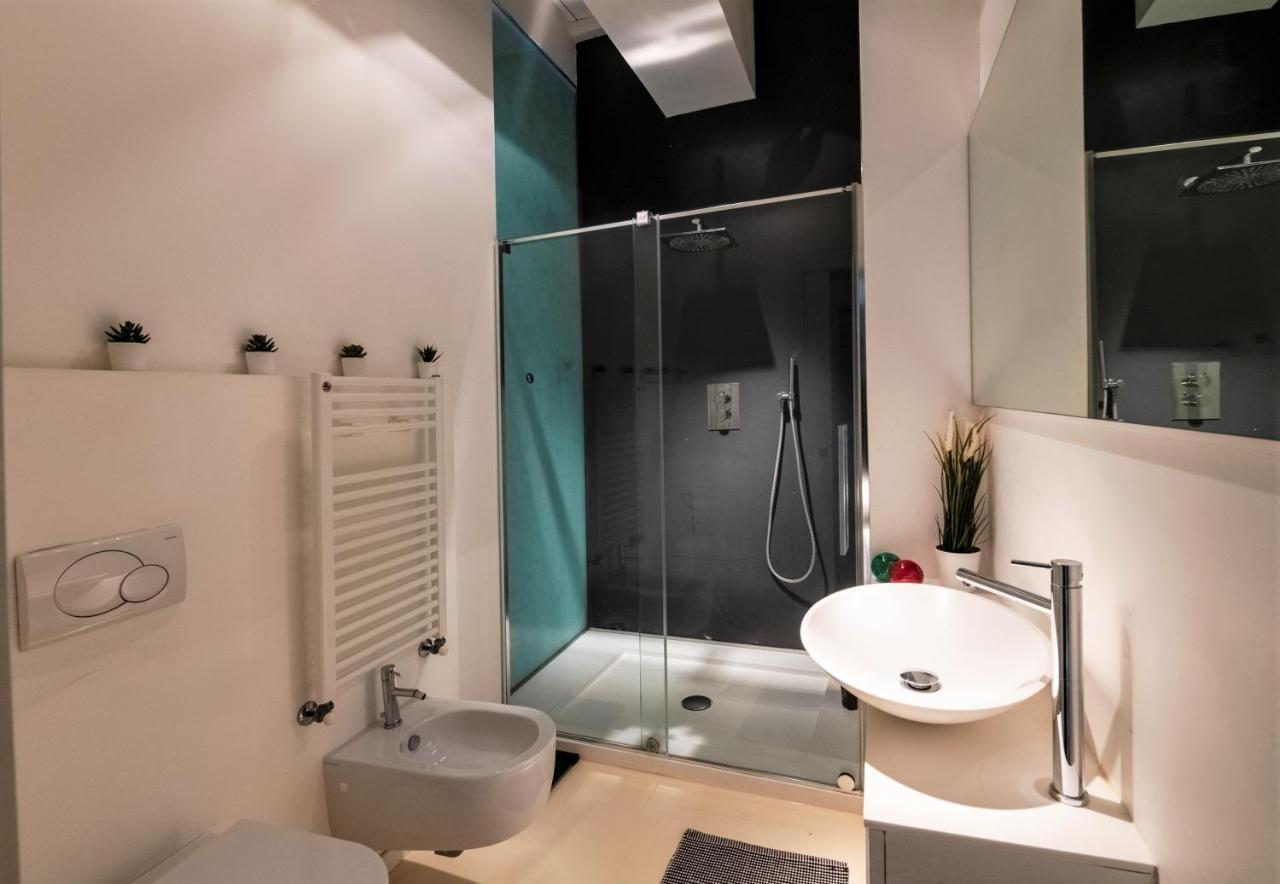 Вілла Charming Flat In Centro A Ferrara Con Posto Auto Екстер'єр фото